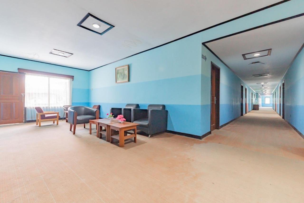 Reddoorz Near Plaza Balikpapan Balikpapan (Borneo) Exterior foto