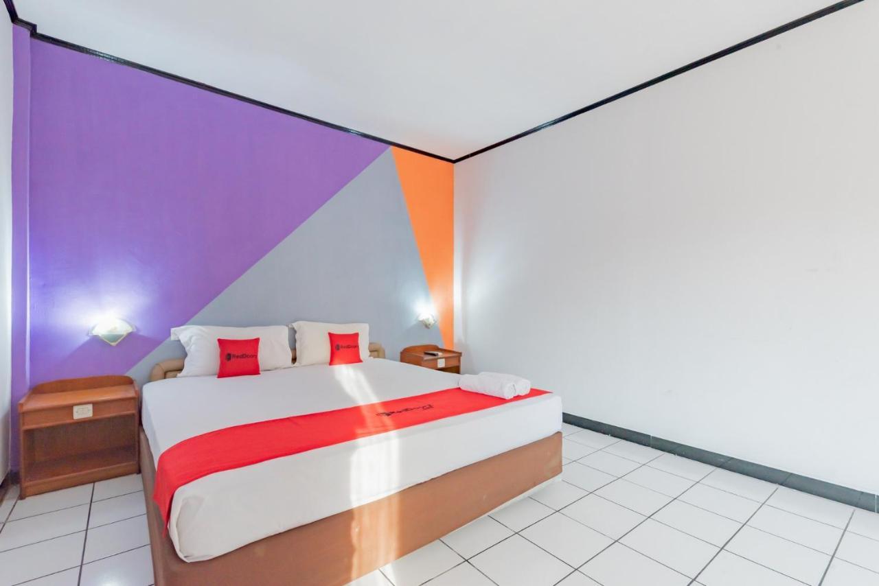 Reddoorz Near Plaza Balikpapan Balikpapan (Borneo) Exterior foto