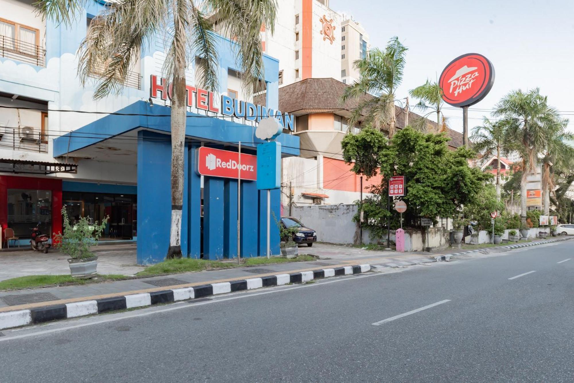 Reddoorz Near Plaza Balikpapan Balikpapan (Borneo) Exterior foto
